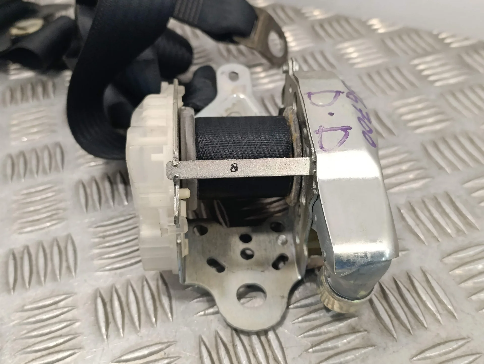 Cinturon Seguridad Delantero Derecho para Peugeot 107