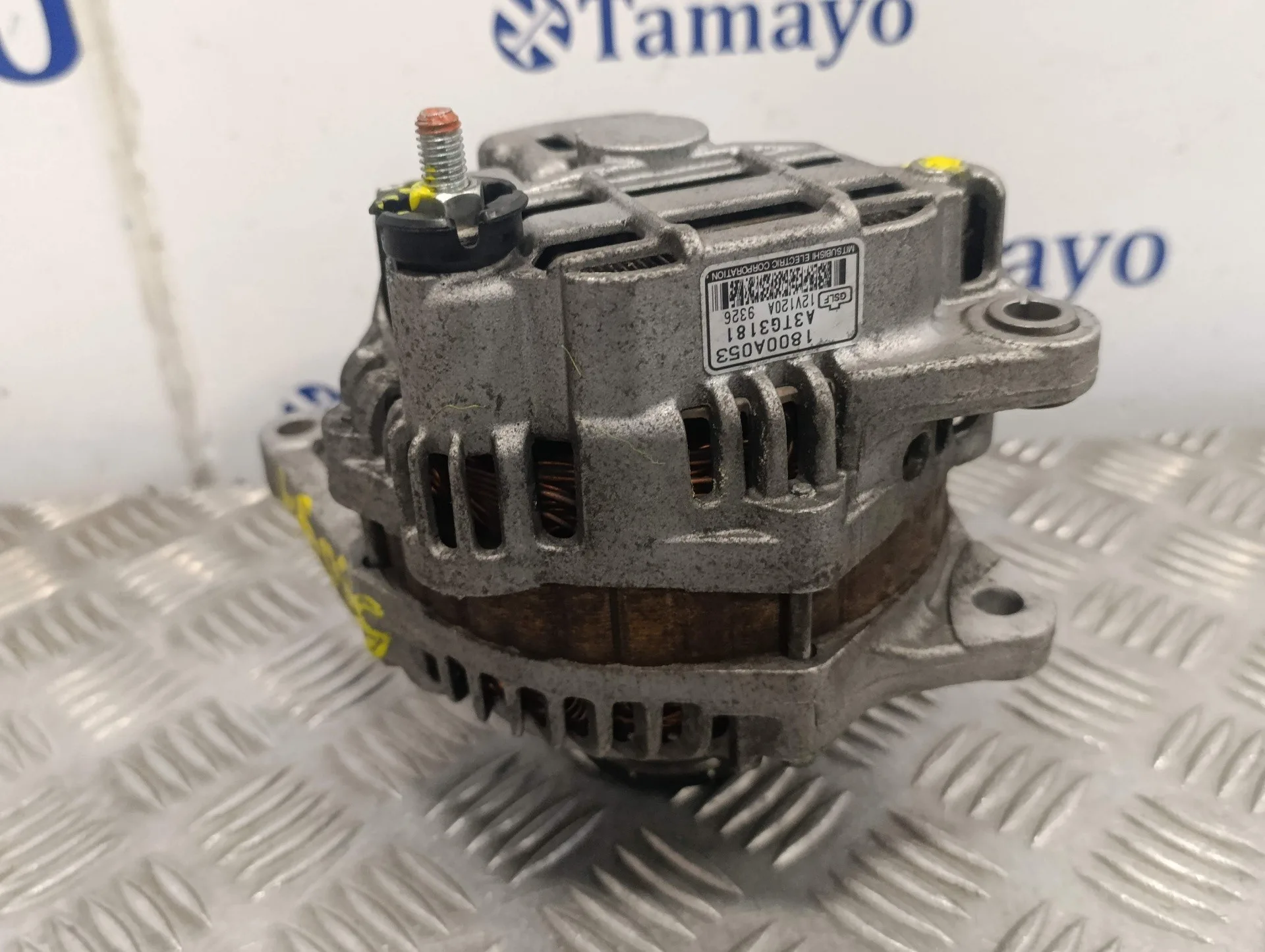 Alternador para Mitsubishi Lancer Berlina (Cy0)