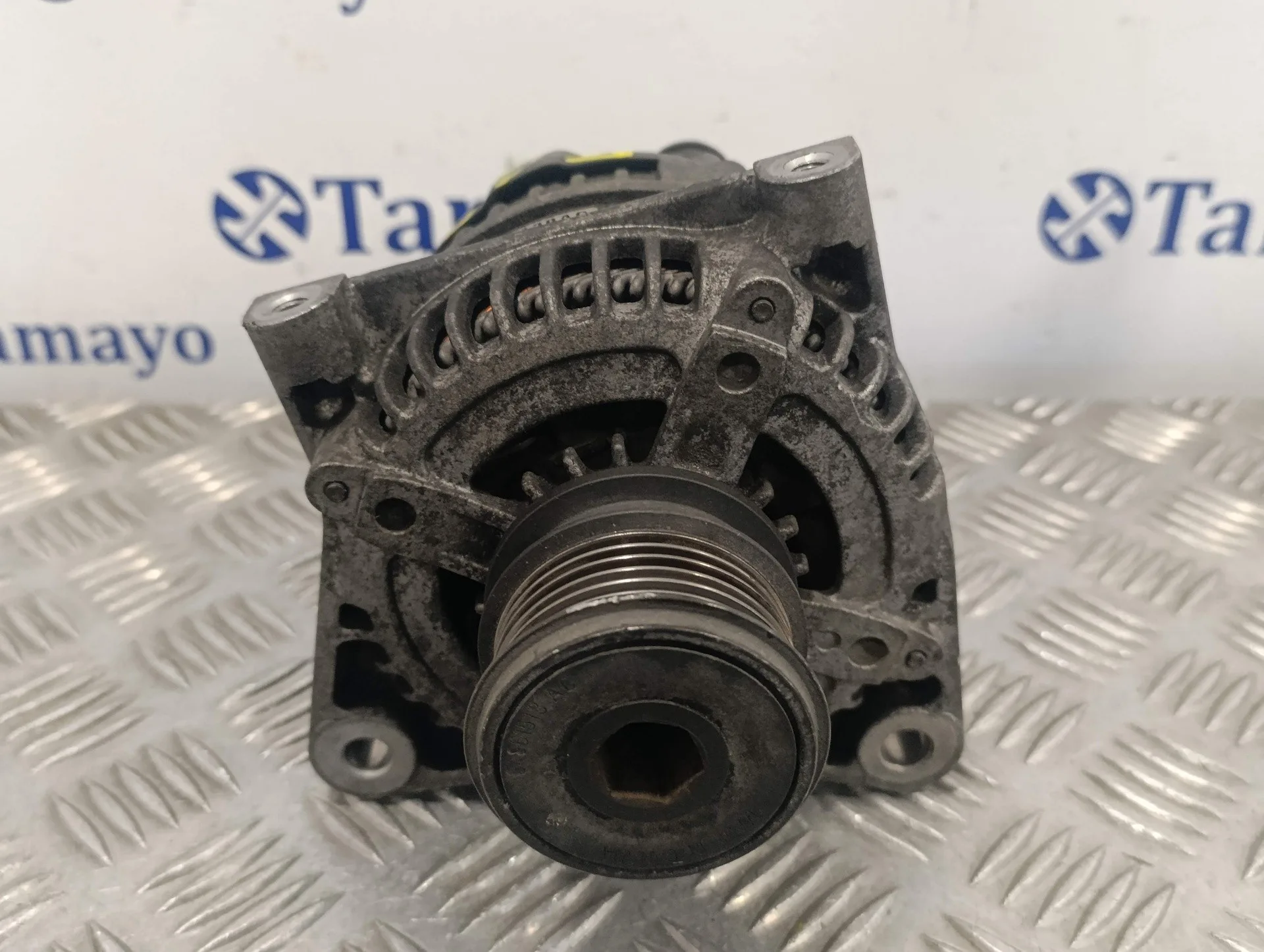 Alternador para Chrysler Voyager (Rg)
