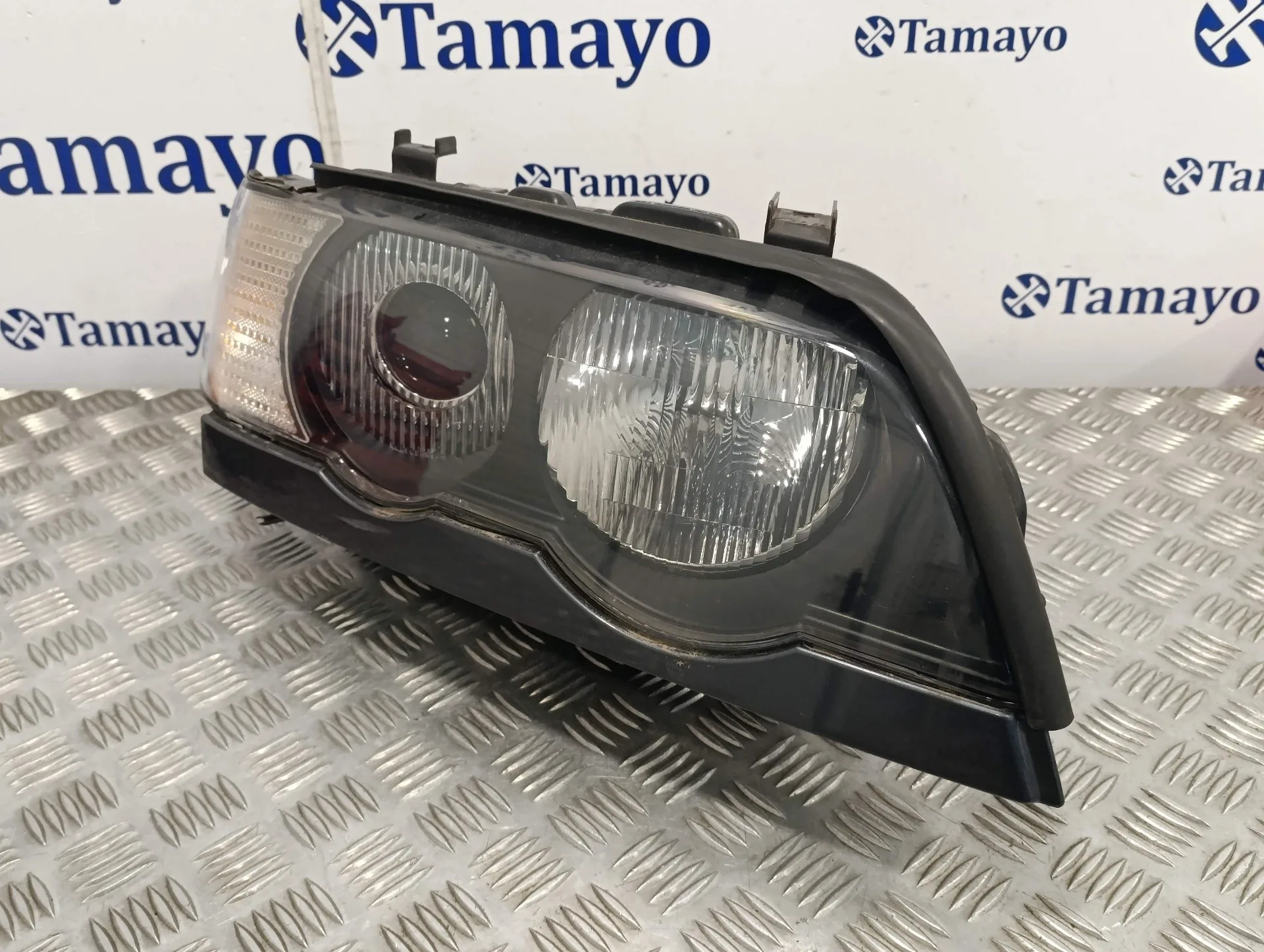 Faro Derecho para Bmw X5 (E53)