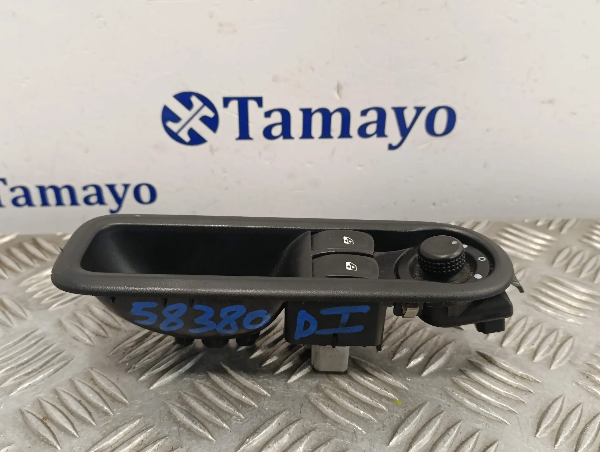 Mando Elevalunas Delantero Izquierdo para Renault Clio Iii