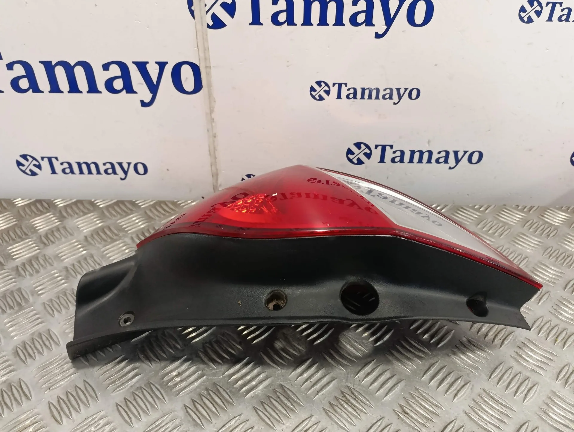 Piloto Trasero Derecho para Renault Clio Iii