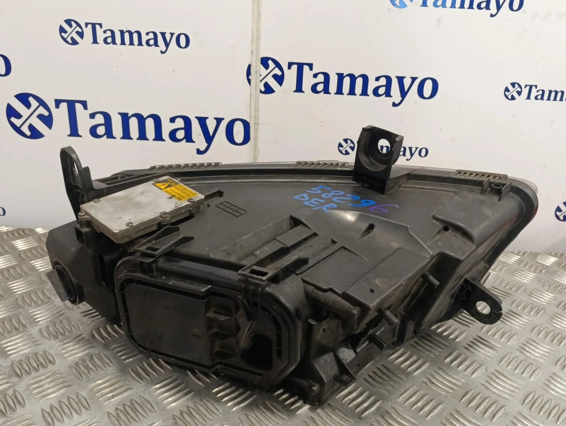 Faro Derecho para Audi A6 Berlina (4F2)