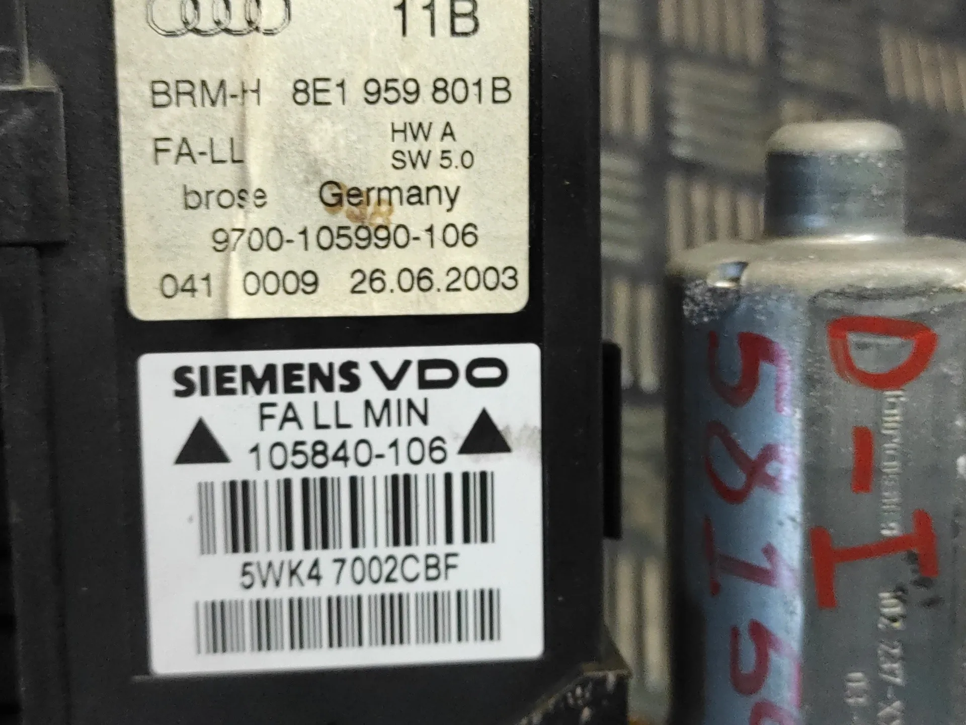 Elevalunas Delantero Izquierdo para Audi A4 Avant (8E)