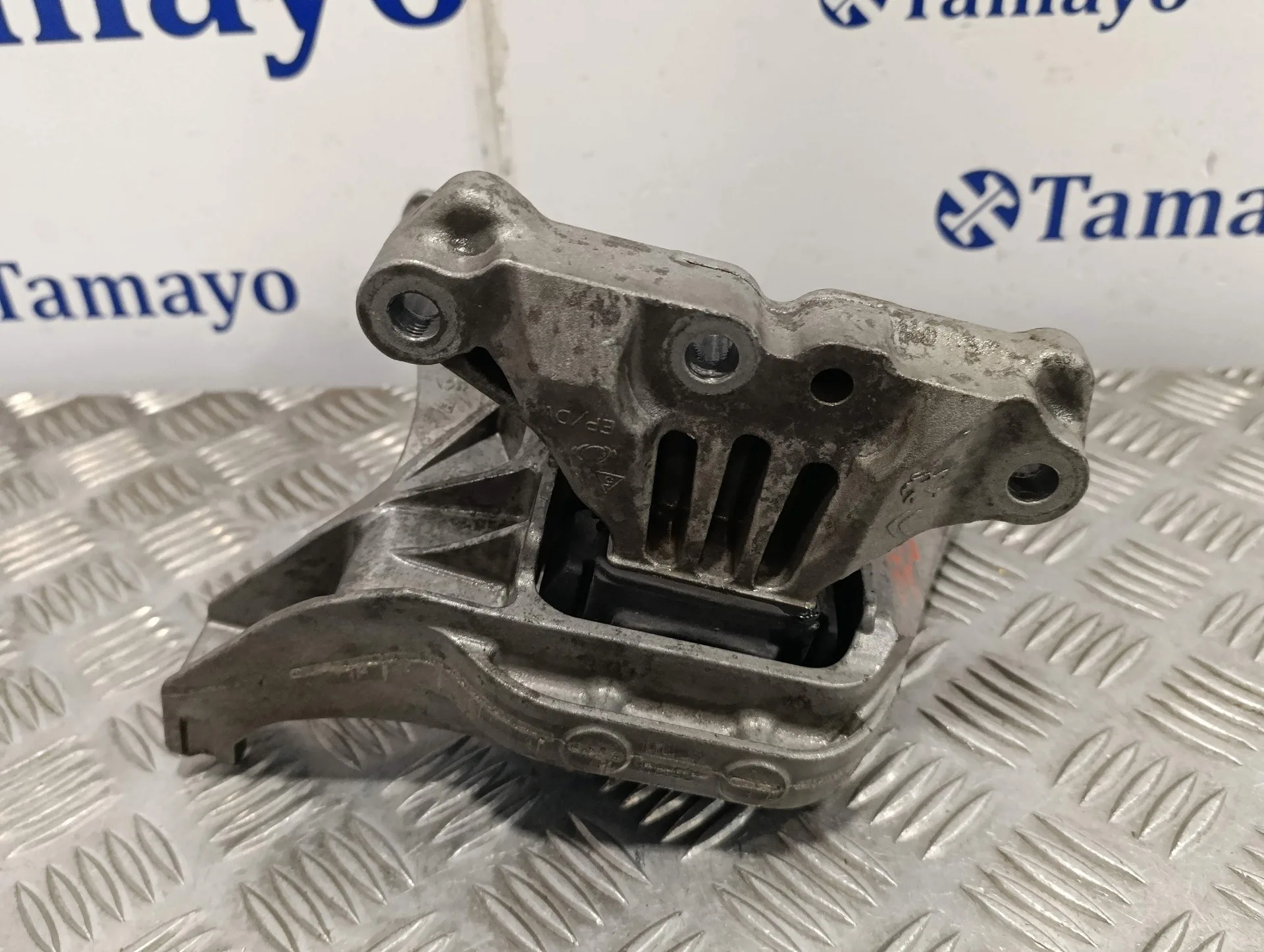 Soporte Motor para Toyota Proace