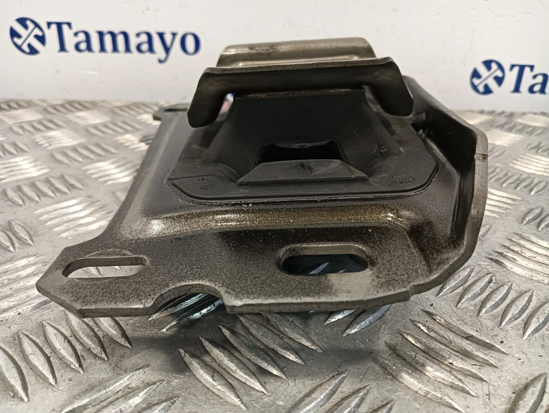 Soporte Motor para Toyota Proace