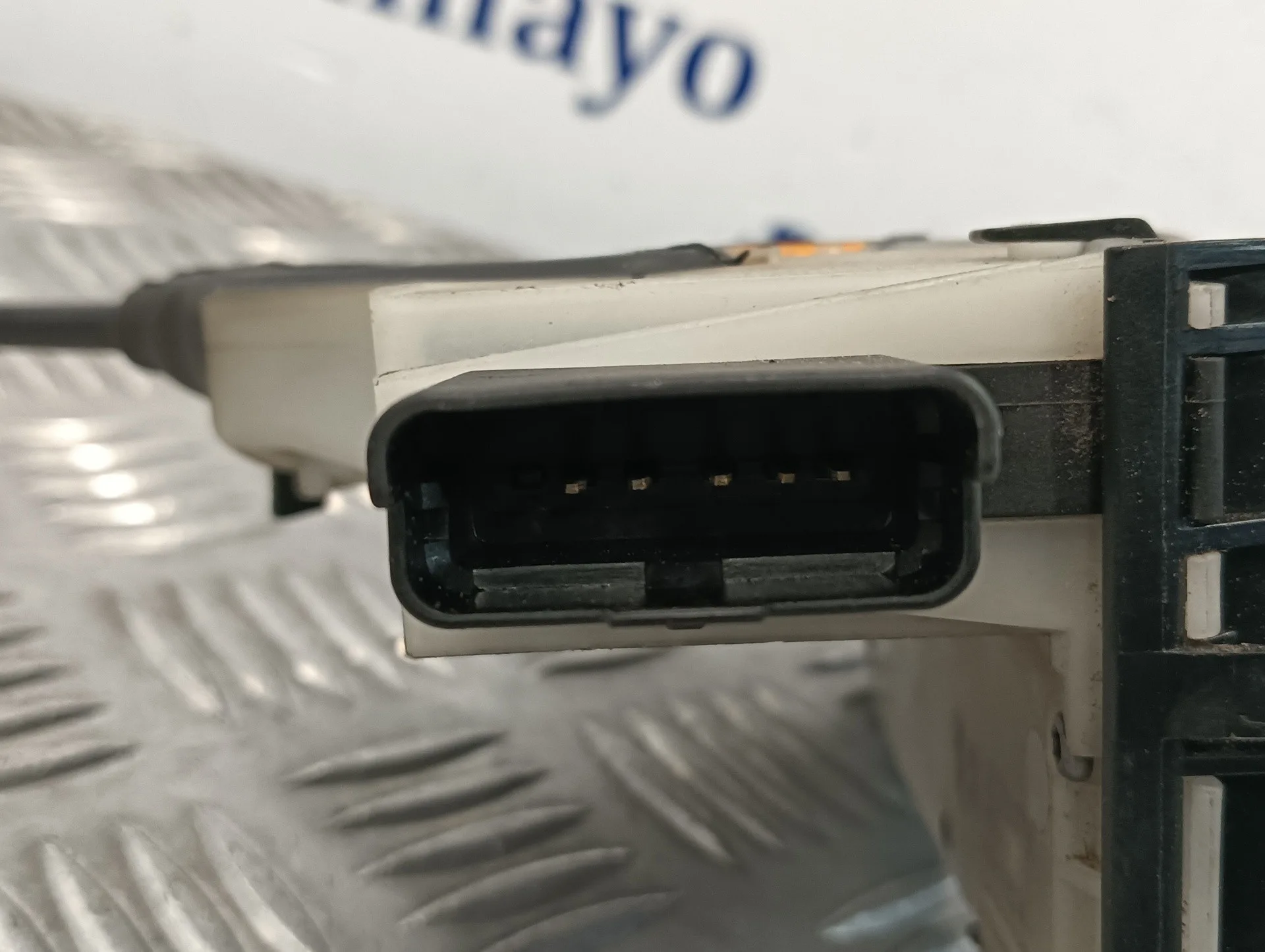 Cerradura Puerta Delantera Derecha para Peugeot 208