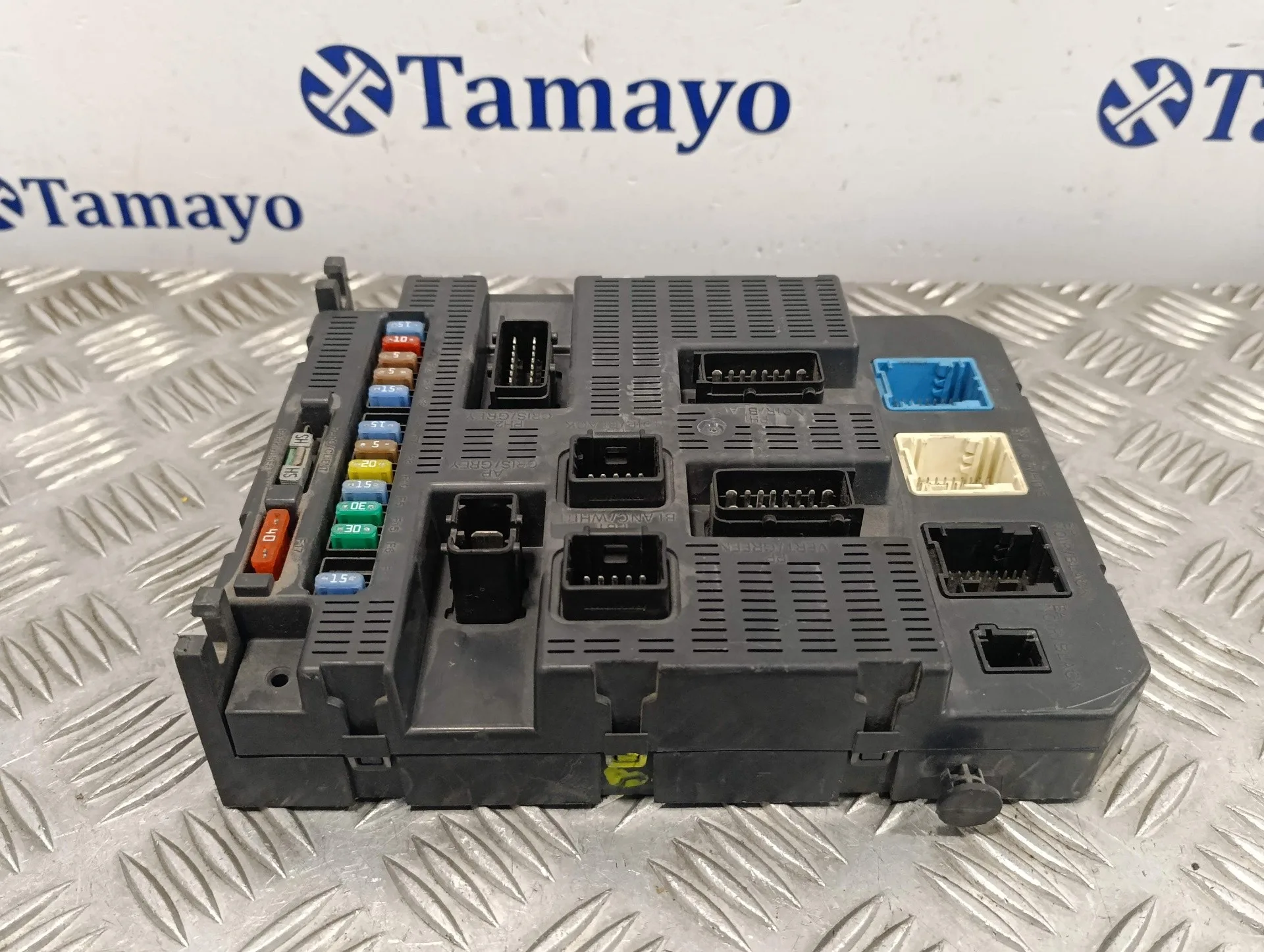 Caja Reles / Fusibles para Peugeot 207