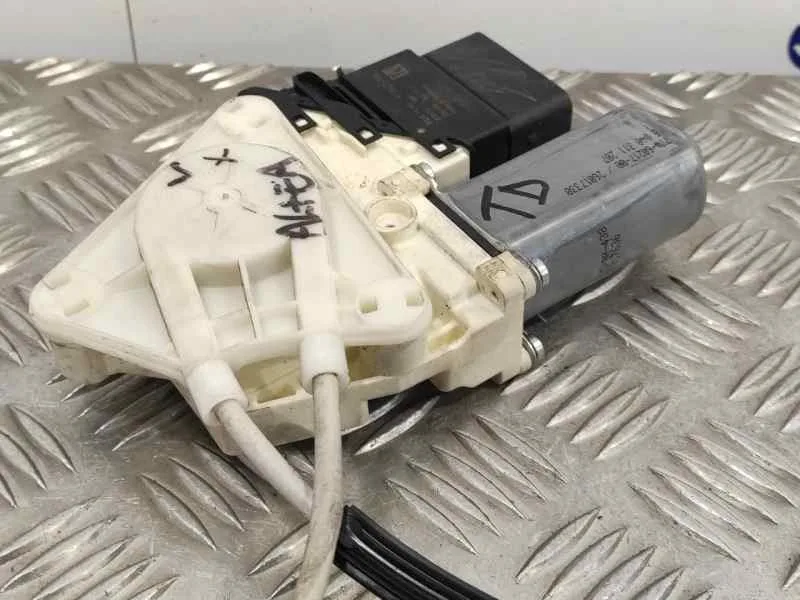 Elevalunas Trasero Derecho para Seat Altea Xl (5P5)