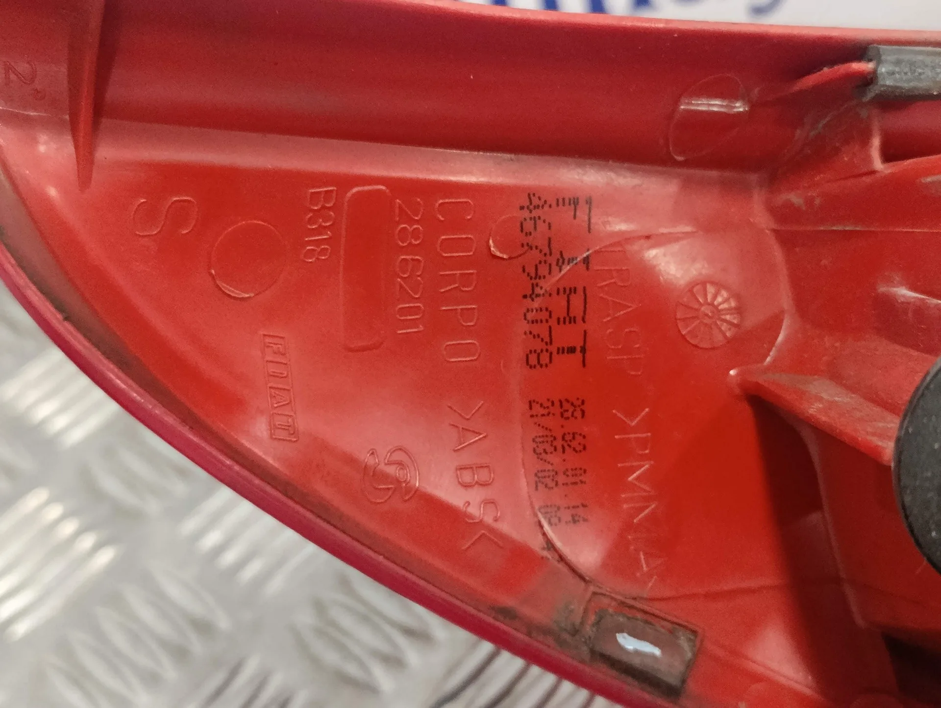 Piloto Trasero Izquierdo para Fiat Punto Berlina (188)
