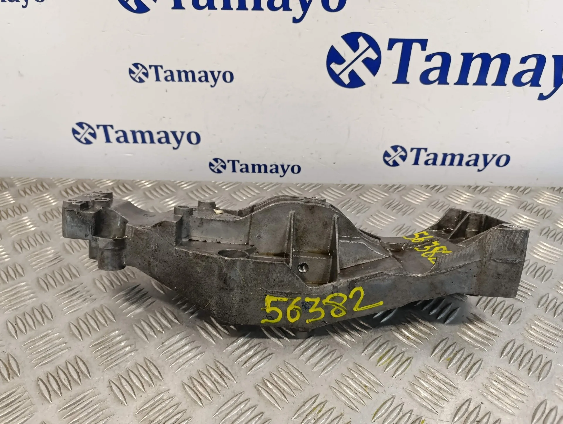 Soporte Alternador para Ford Transit Caja Cerrada, Media (Fy) (2000 =>)