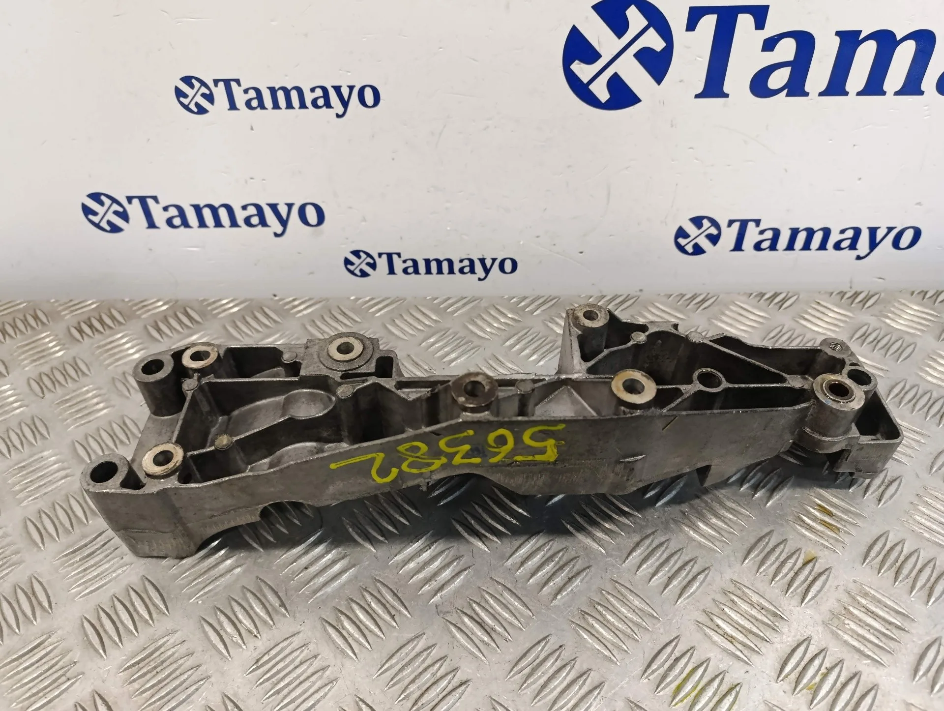 Soporte Alternador para Ford Transit Caja Cerrada, Media (Fy) (2000 =>)