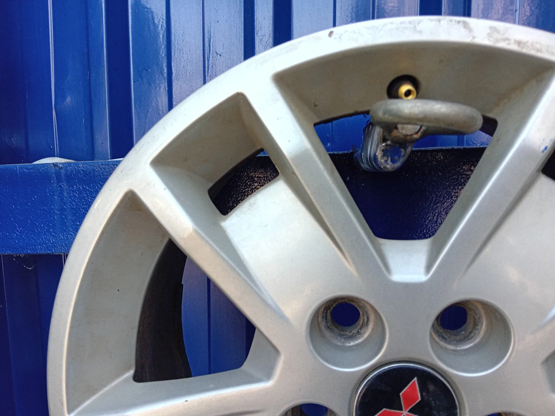 Llanta para Mitsubishi Lancer Berlina (Cy0)