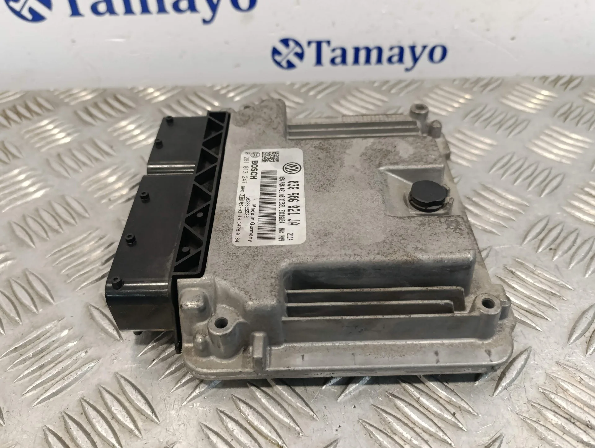 Centralita Motor Uce para Volkswagen Caddy Ka/Kb (2K)