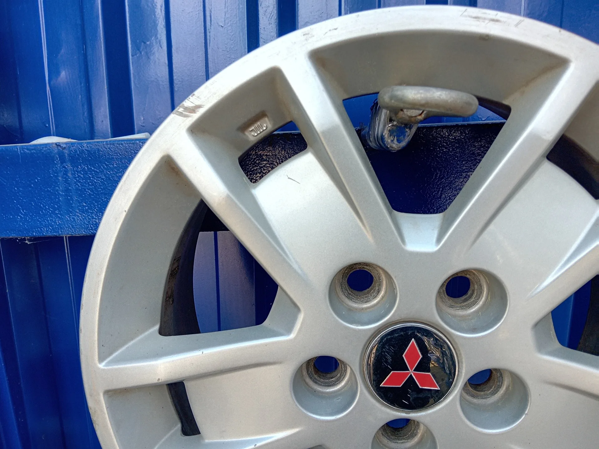 Llanta para Mitsubishi Lancer Berlina (Cy0)