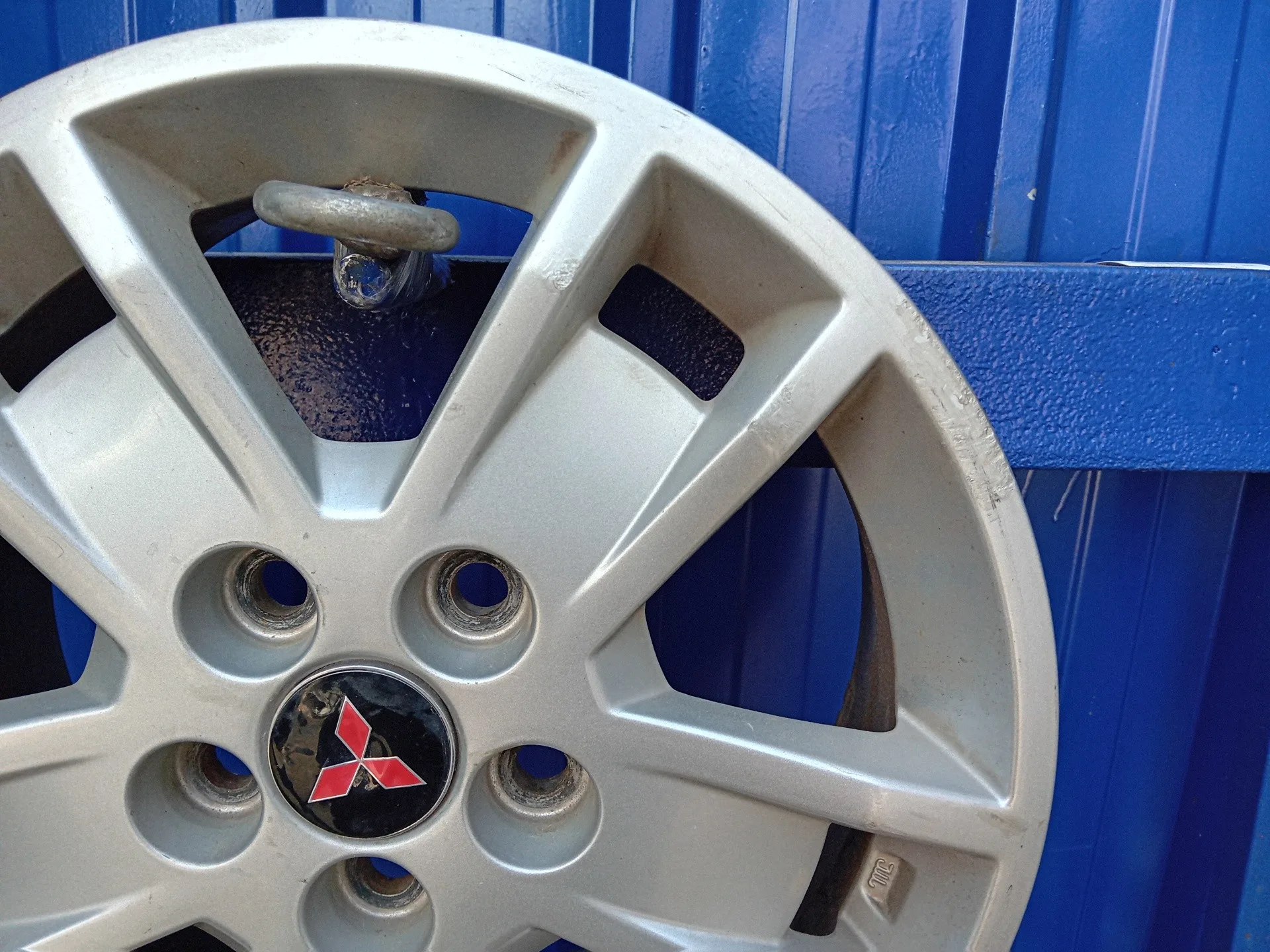 Llanta para Mitsubishi Lancer Berlina (Cy0)