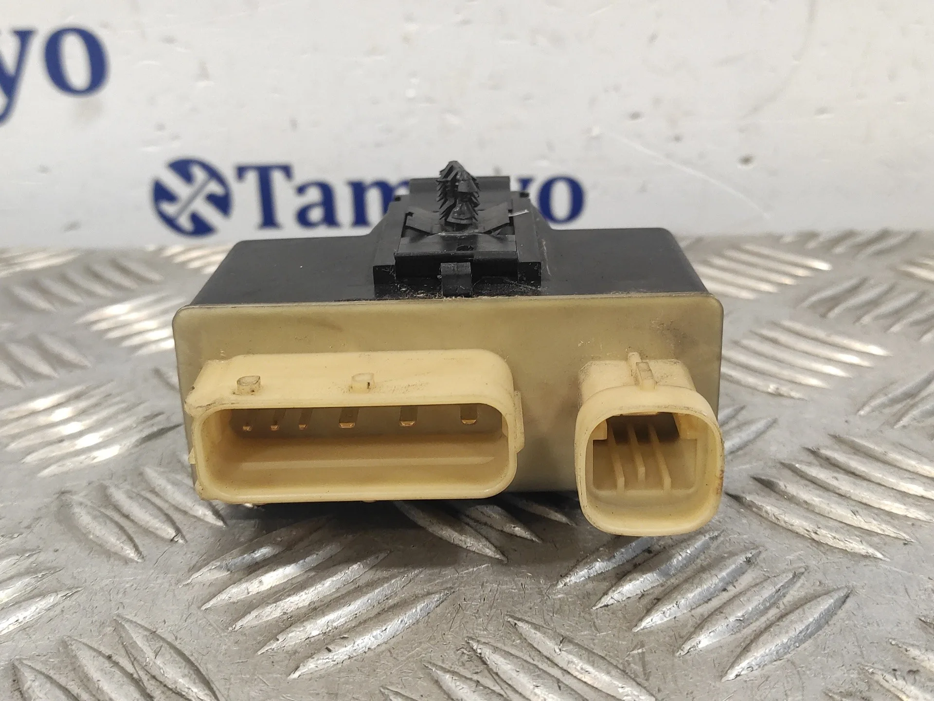 Caja Precalentamiento para Peugeot 407