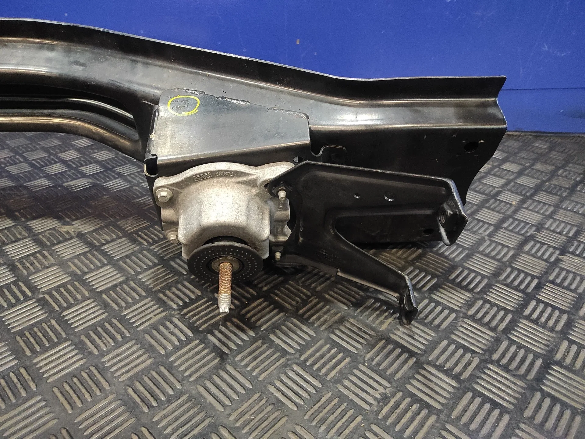Soporte para Ford Transit Kastenwagen (Ttg)