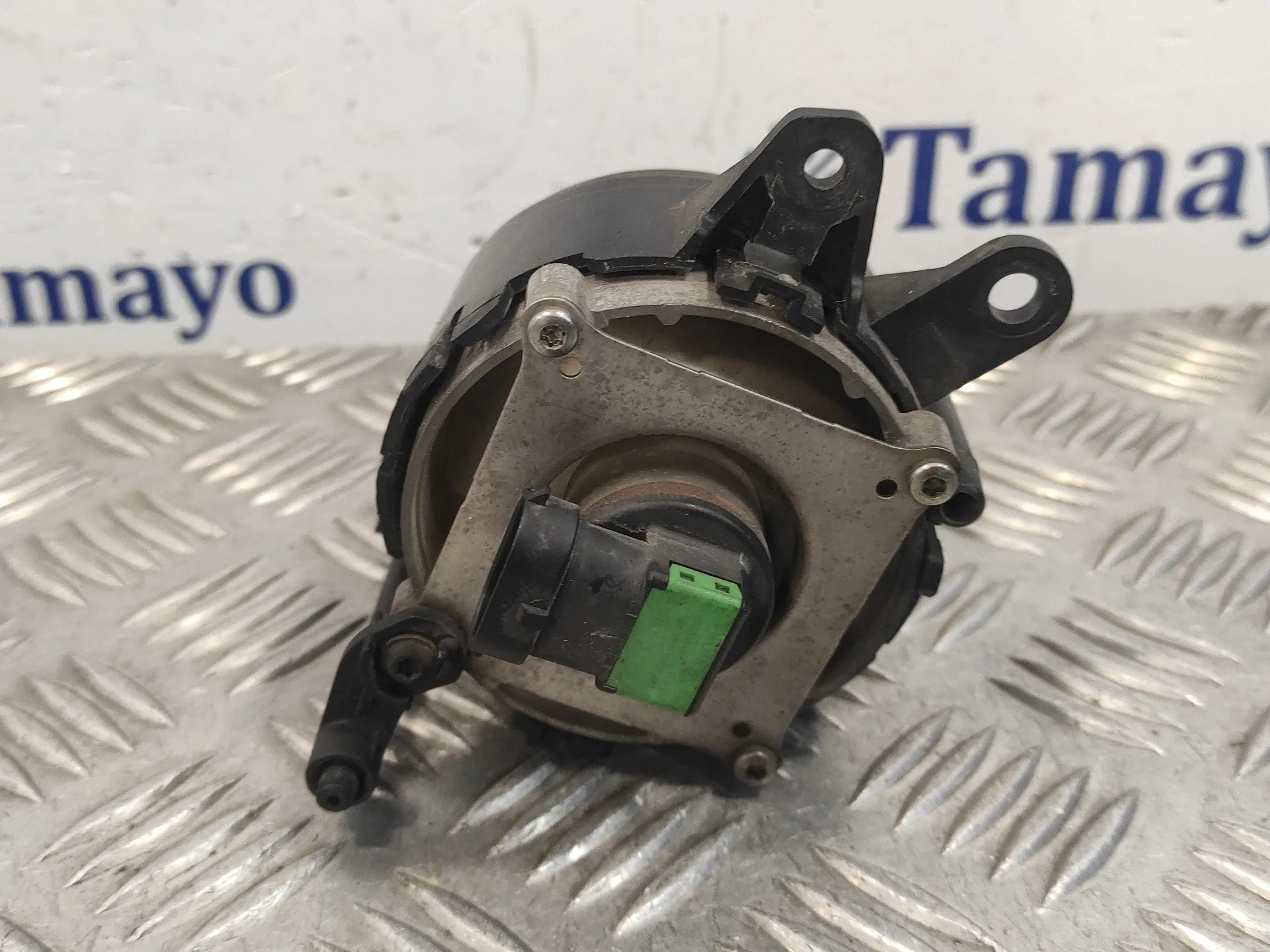 Faro Antiniebla Izquierdo para Audi A4 Avant (8E)