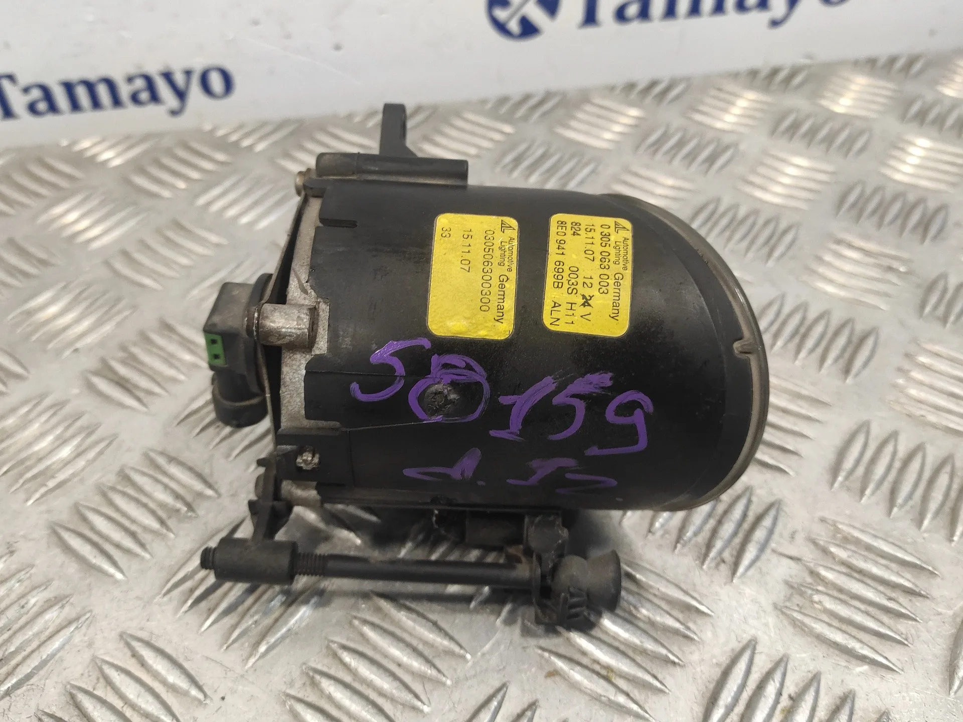 Faro Antiniebla Izquierdo para Audi A4 Avant (8E)