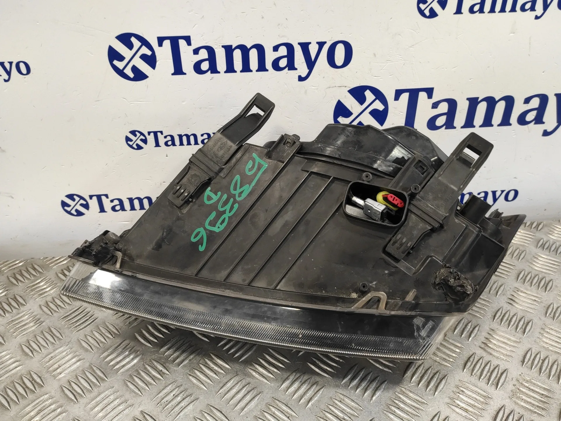 Faro Derecho para Ford Focus Berlina (Cap)