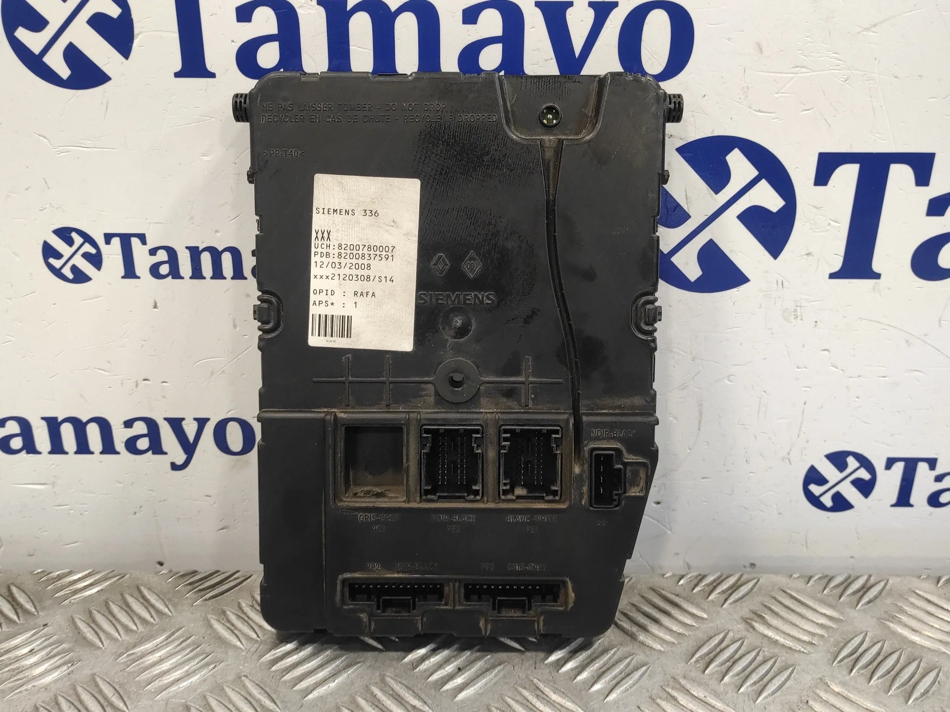 Caja Reles / Fusibles para Renault Megane Ii Berlina 3P