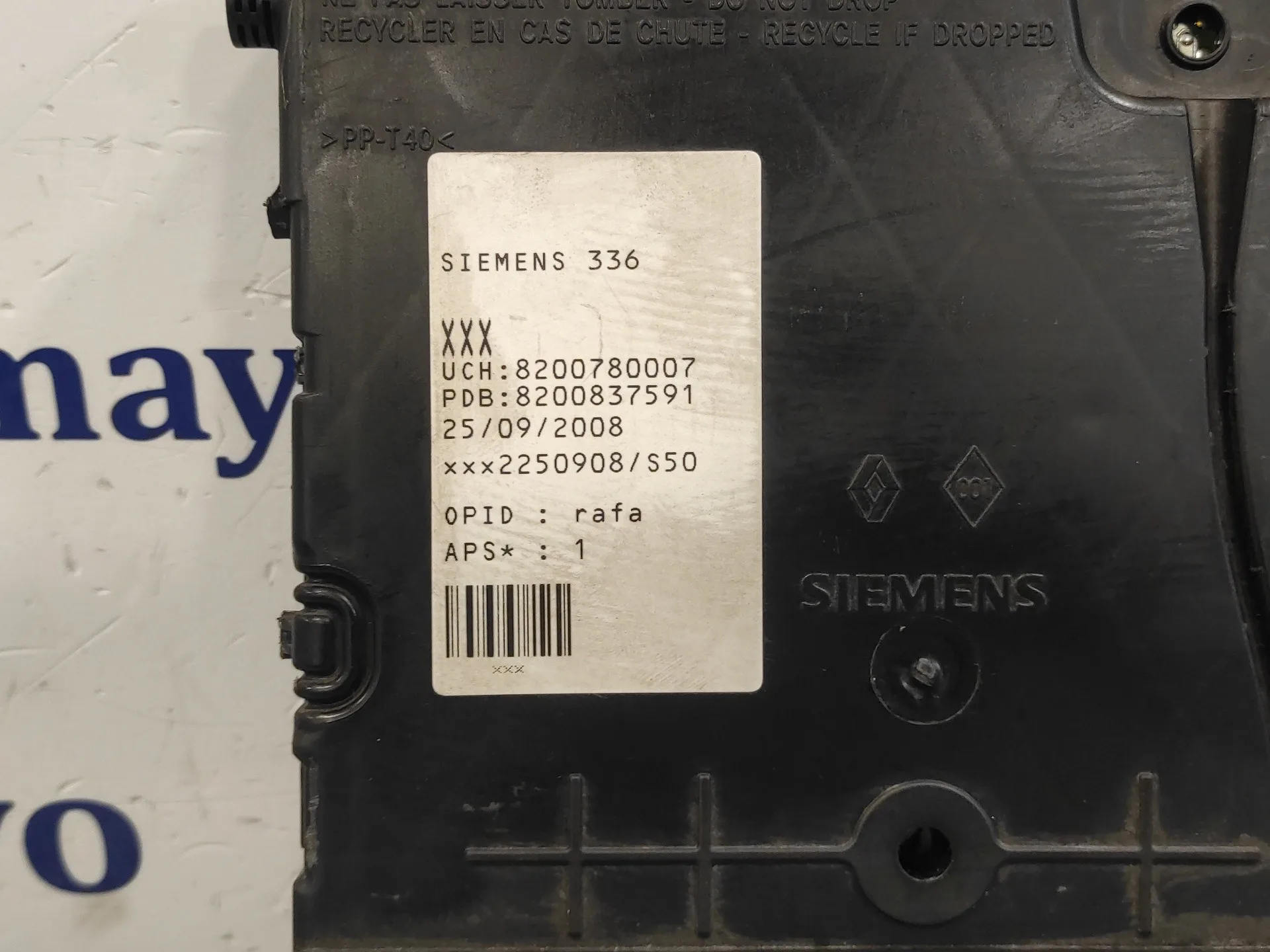 Caja Reles / Fusibles para Renault Megane Ii Berlina 5P