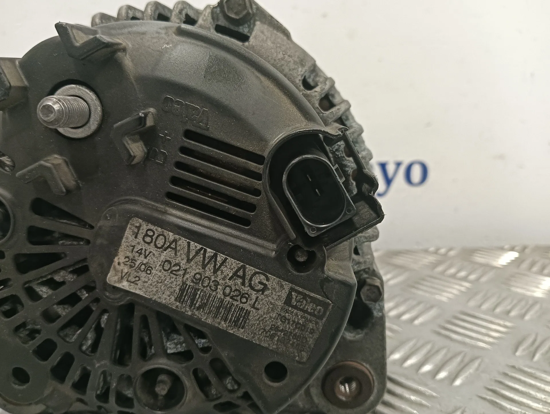 Alternador para Volkswagen Passat Berlina (3C2)