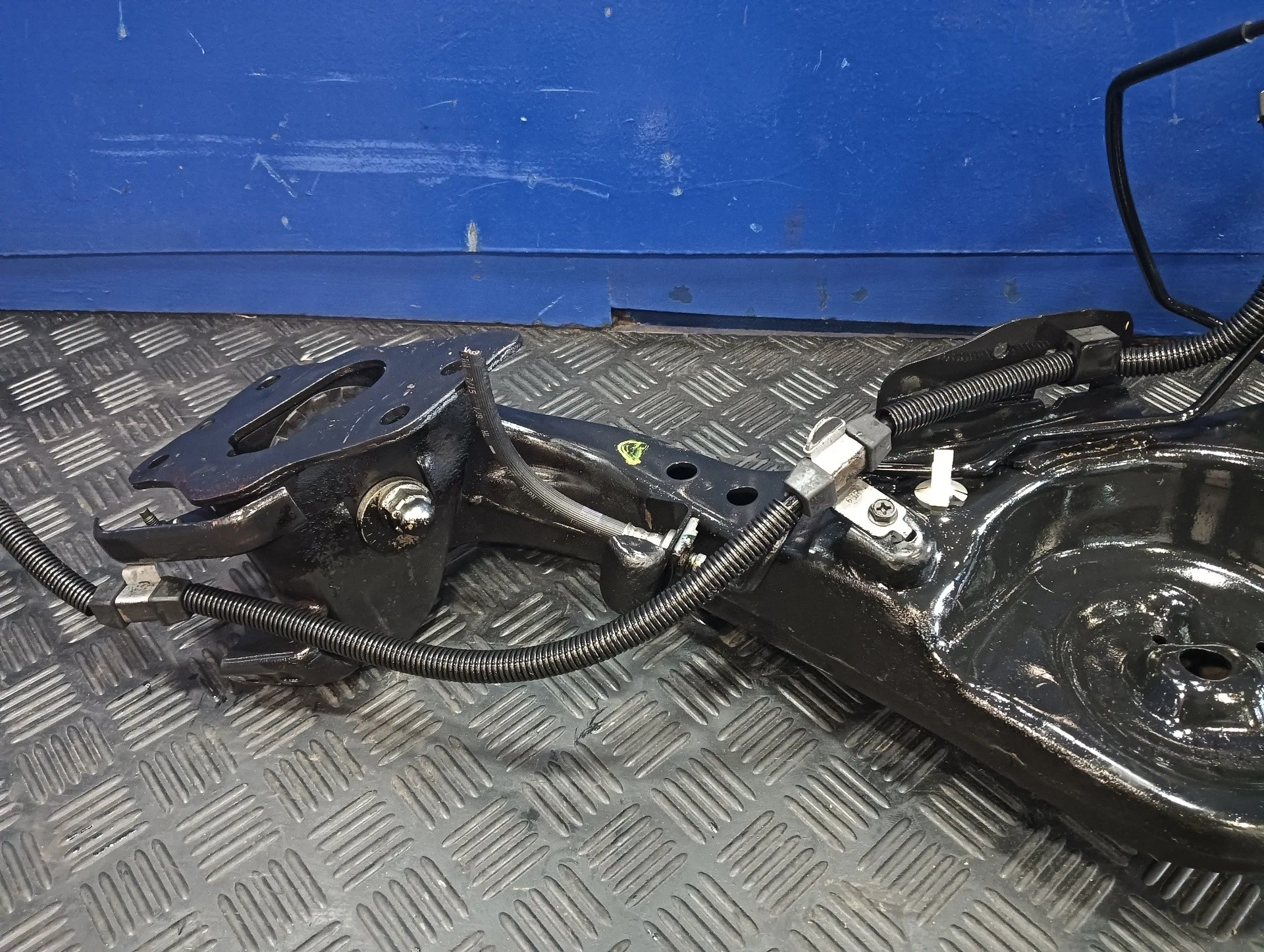 Brazo Suspension Inferior Trasero Derecho para Nissan Qashqai (J11)