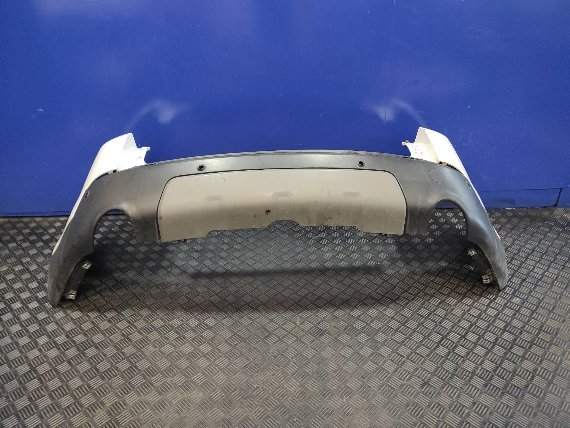 Paragolpes Trasero para Land Rover Discovery Sport