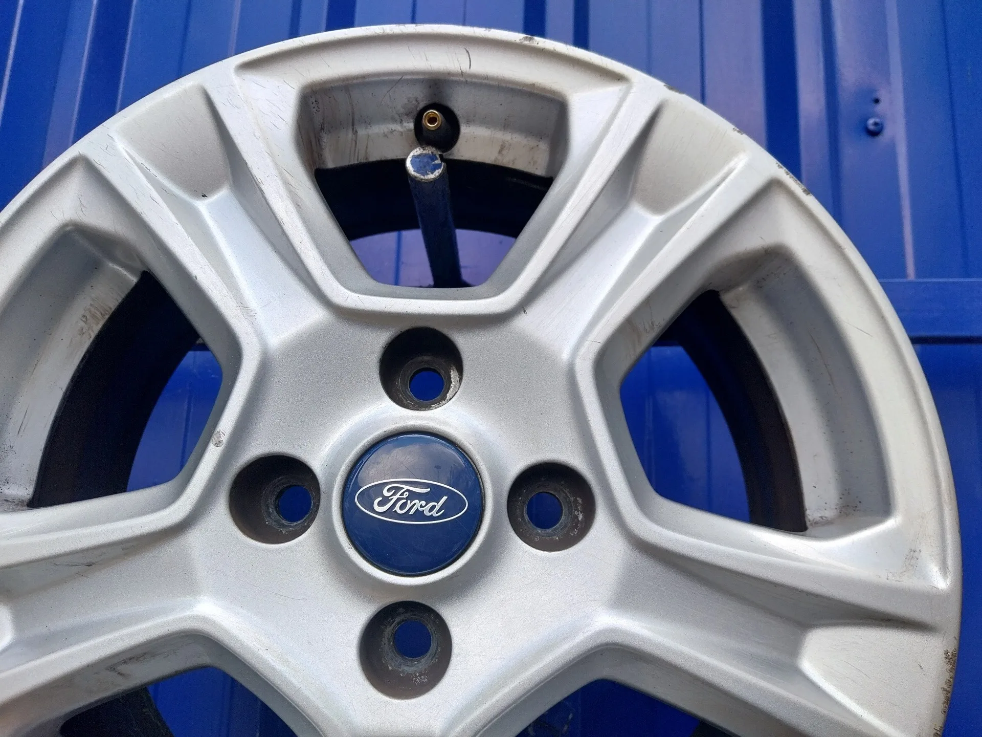 Llanta para Ford Tourneo Courier (C4A)