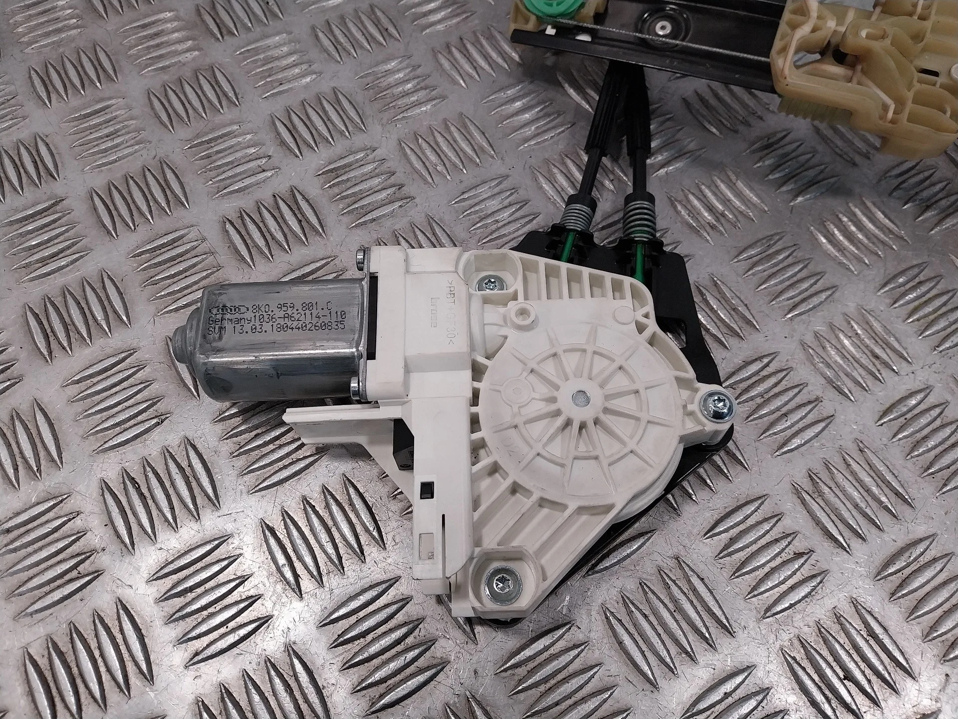 Elevalunas Delantero Izquierdo para Audi A1 Sportback (8Xf)