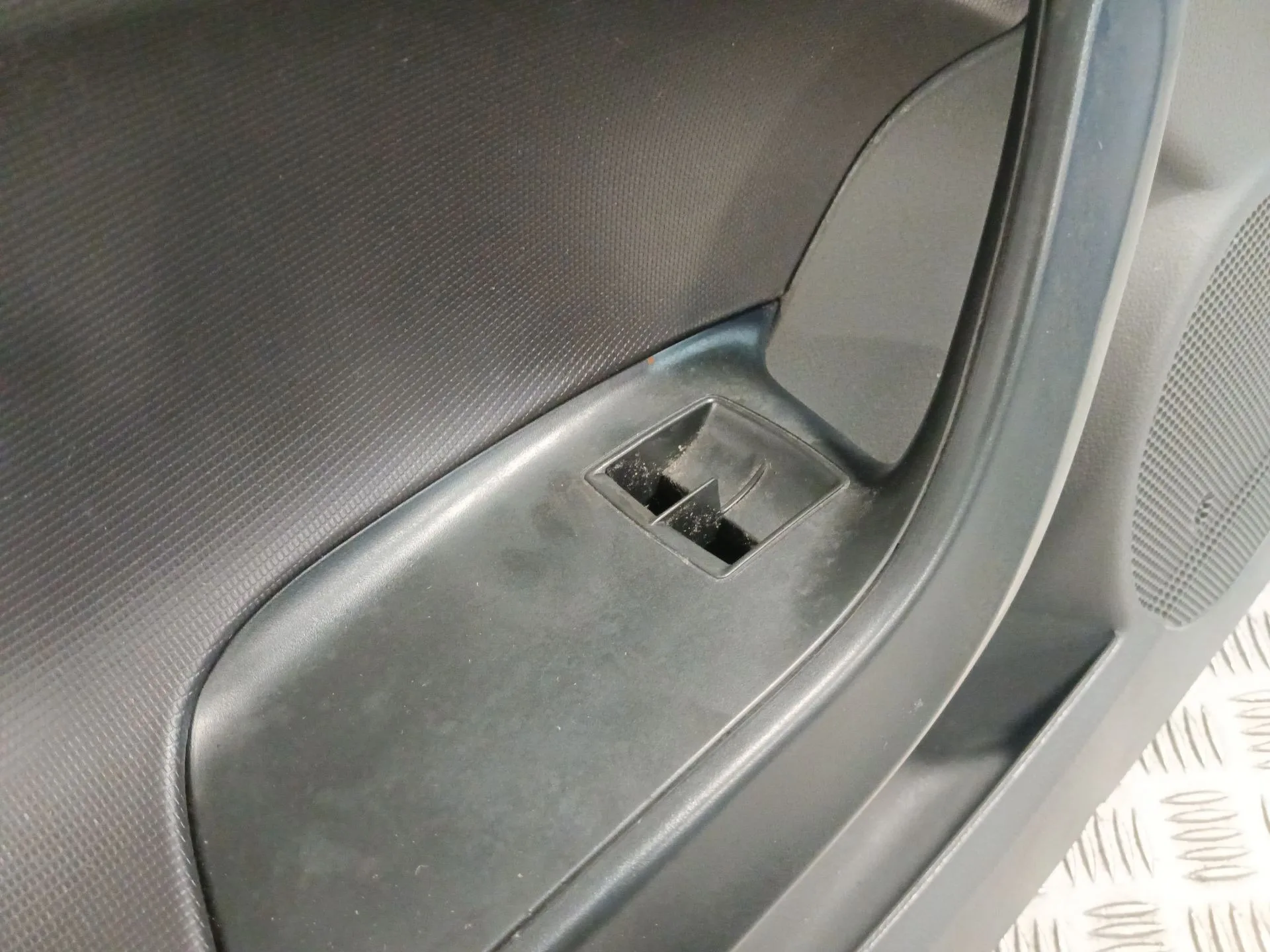 Guarnecido Puerta Delantera Izquierda para Seat Ibiza (6J5)