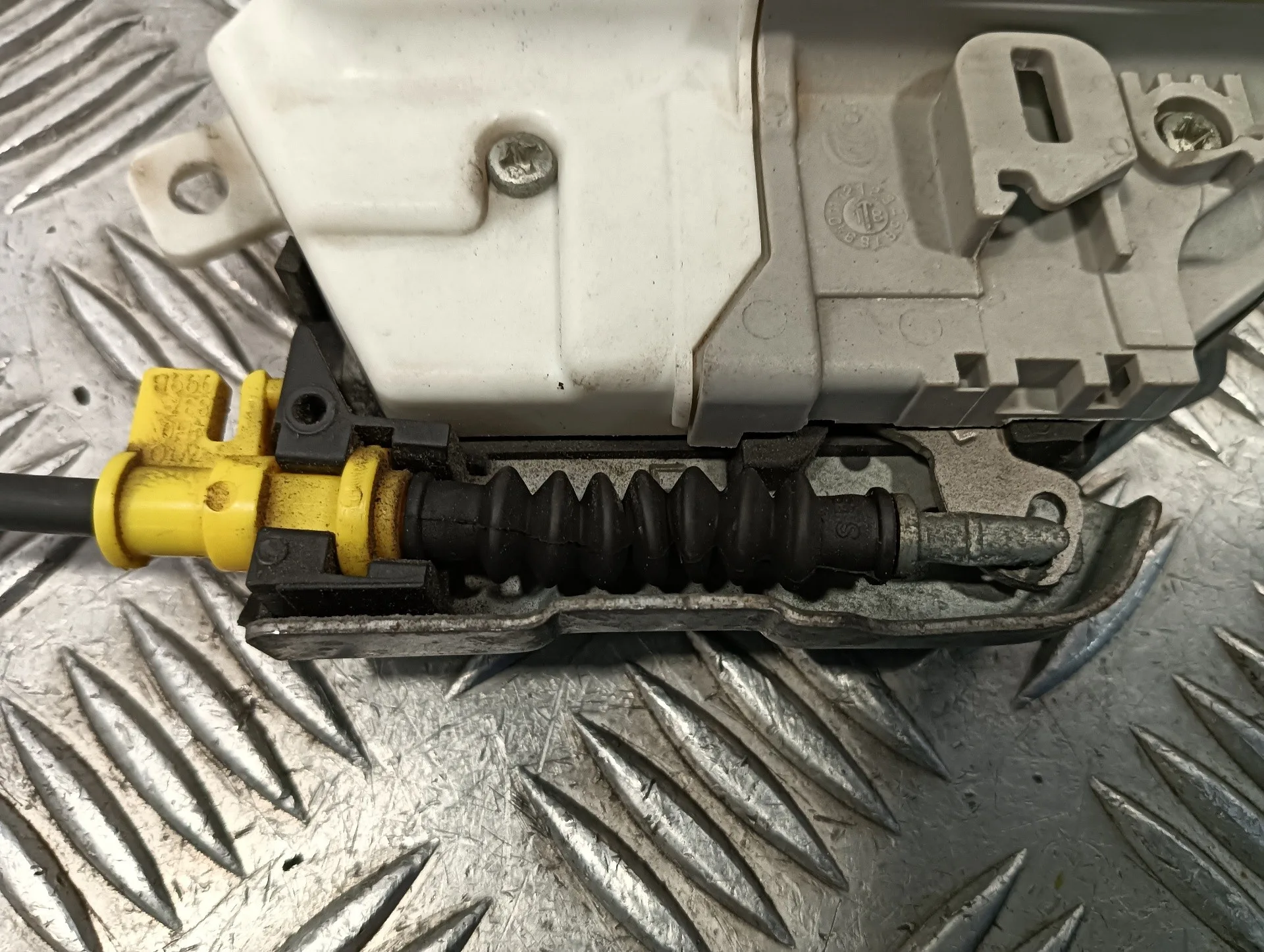 Cerradura Puerta Trasera Izquierda para Audi A1 Sportback (8Xf)
