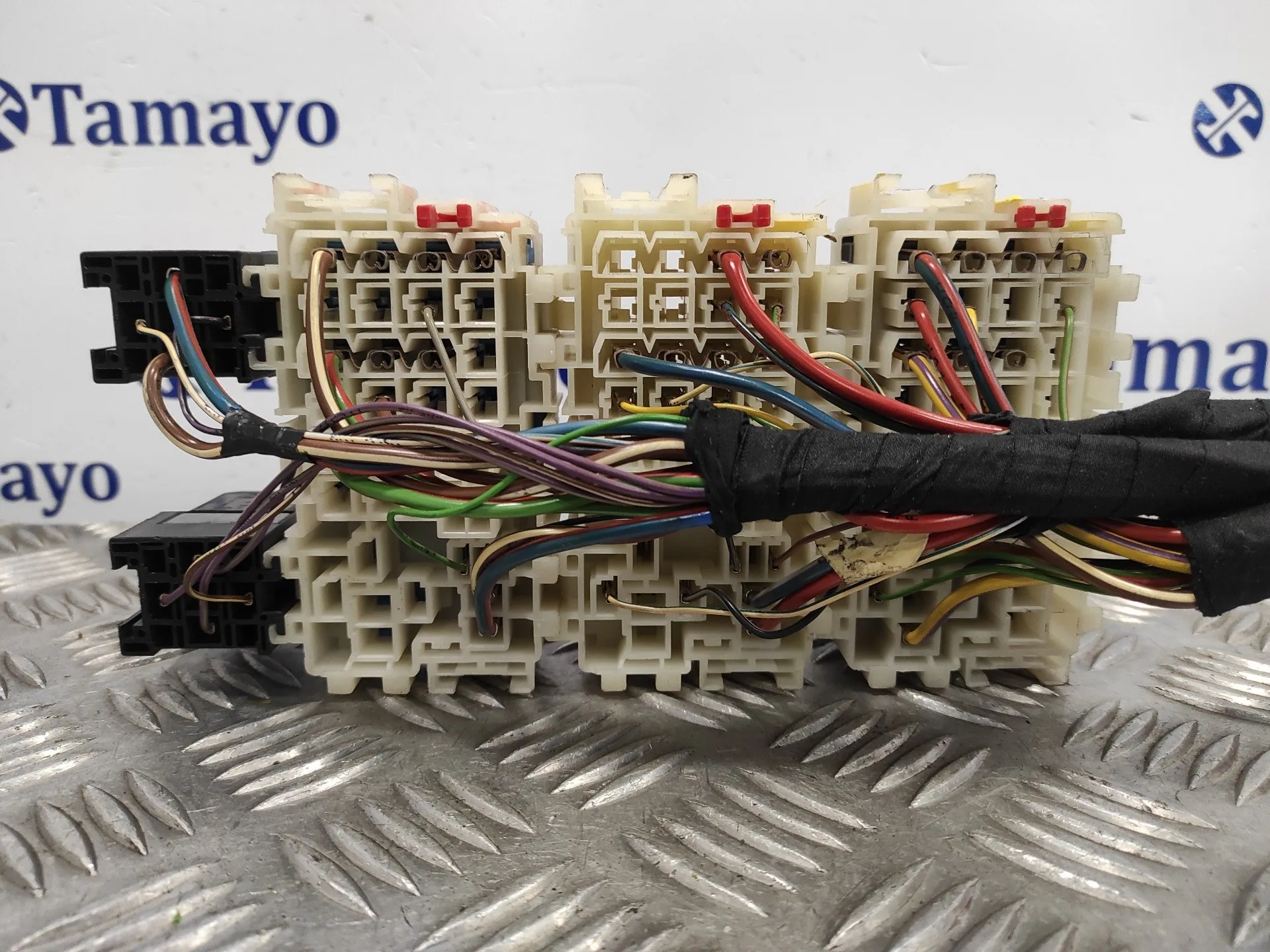 Caja Reles / Fusibles para Land Rover Discovery Sport