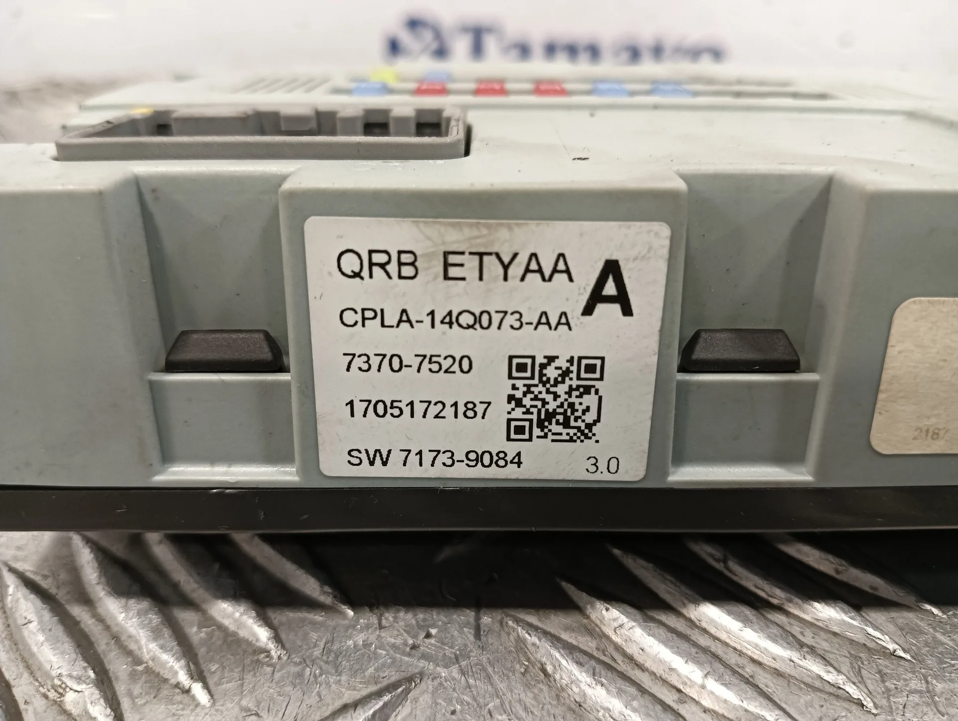 Caja Reles / Fusibles para Land Rover Discovery Sport