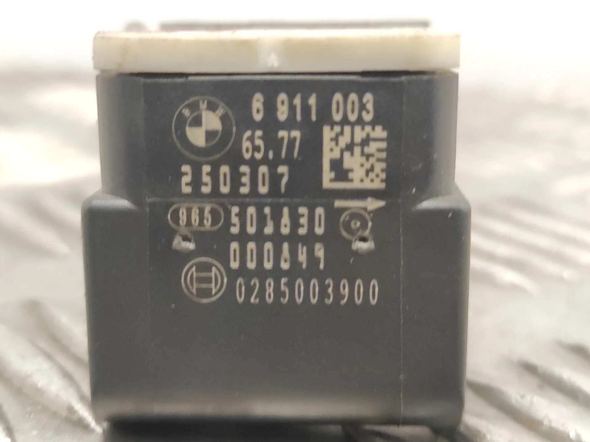 Sensor Impacto Lateral Delantero Derecho para Bmw X3 (E83)