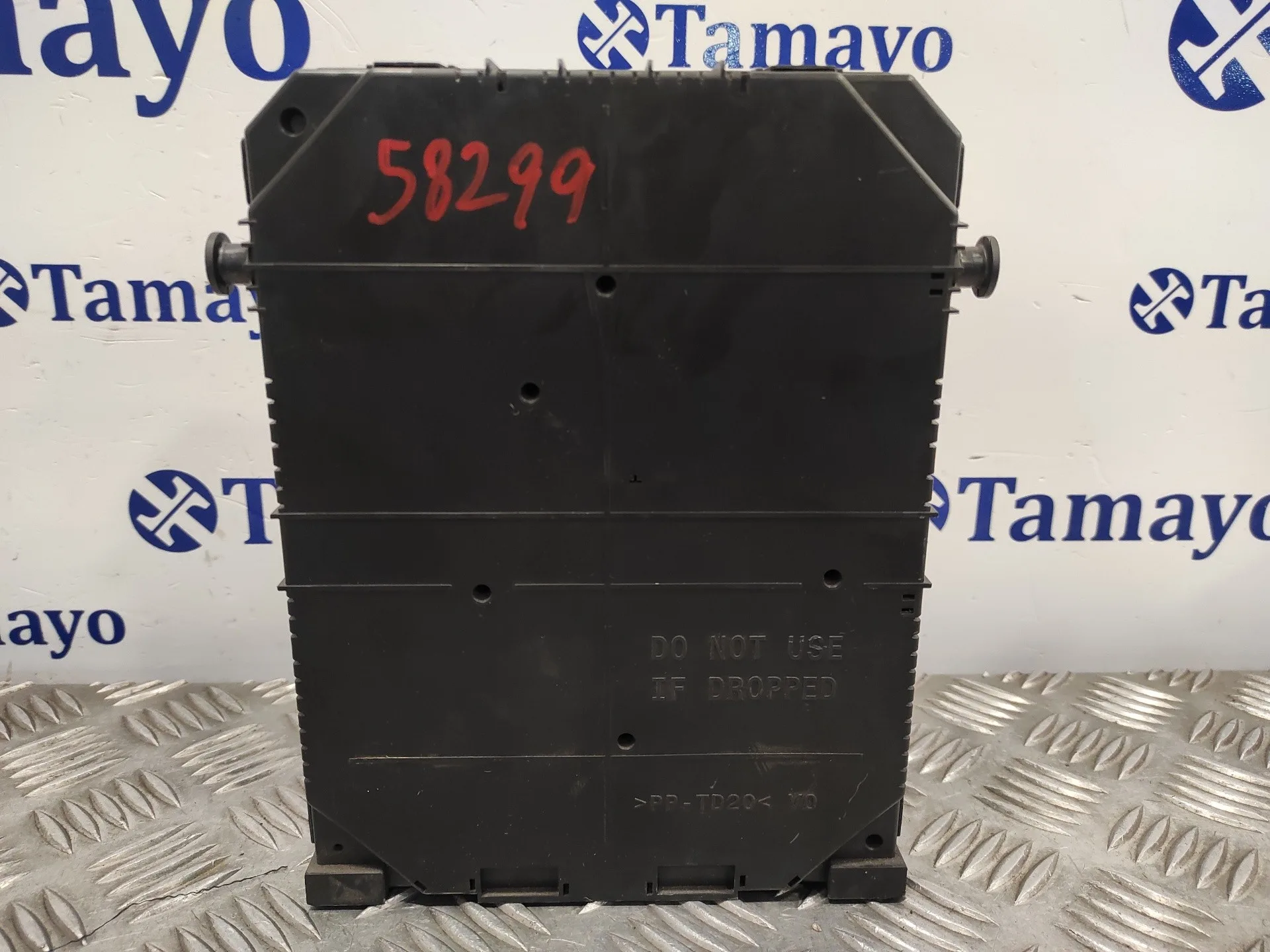 Caja Reles / Fusibles para Peugeot 308 Sw