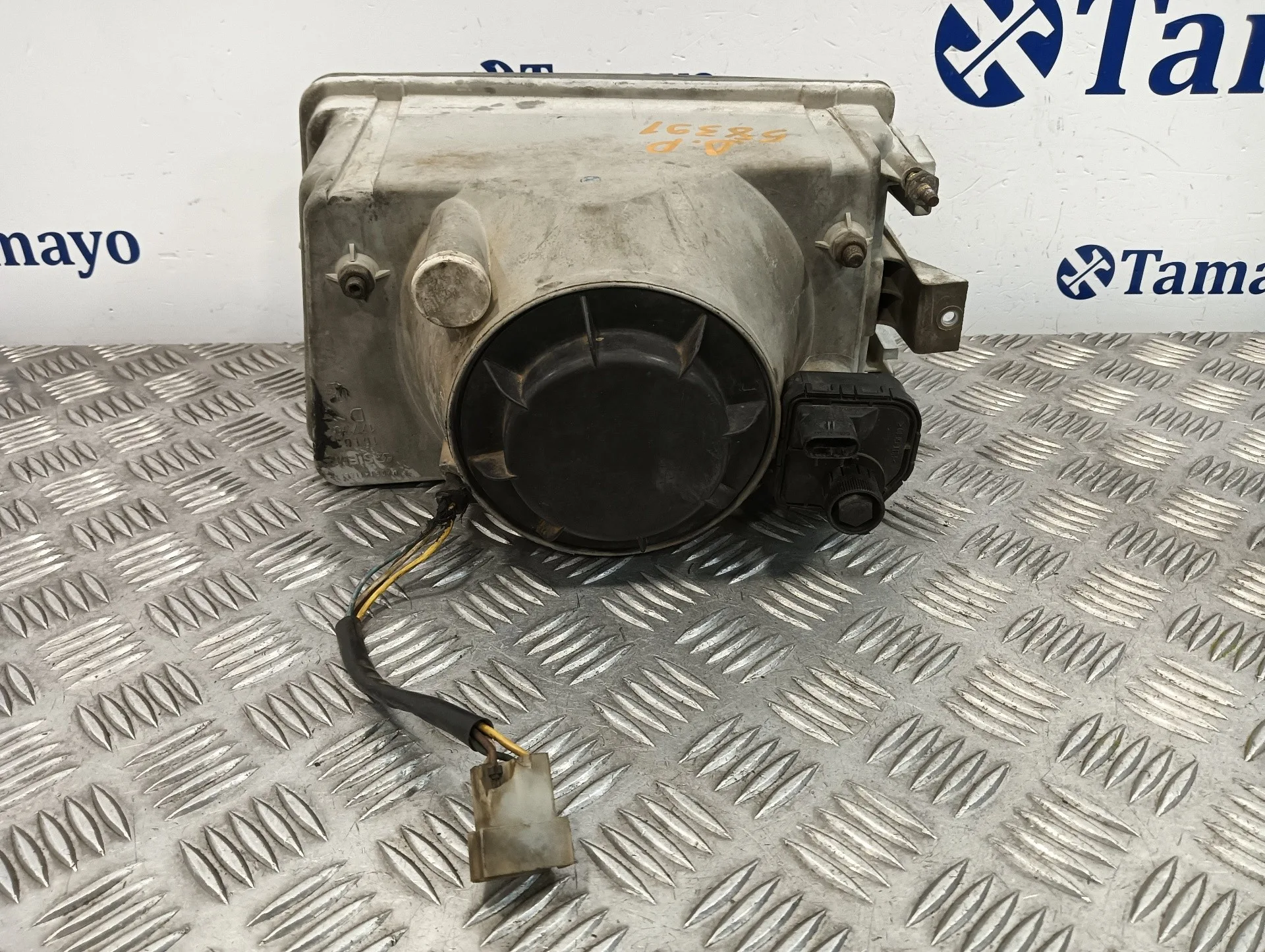Faro Derecho para Iveco Daily Caja Cerrada (1989 =>)