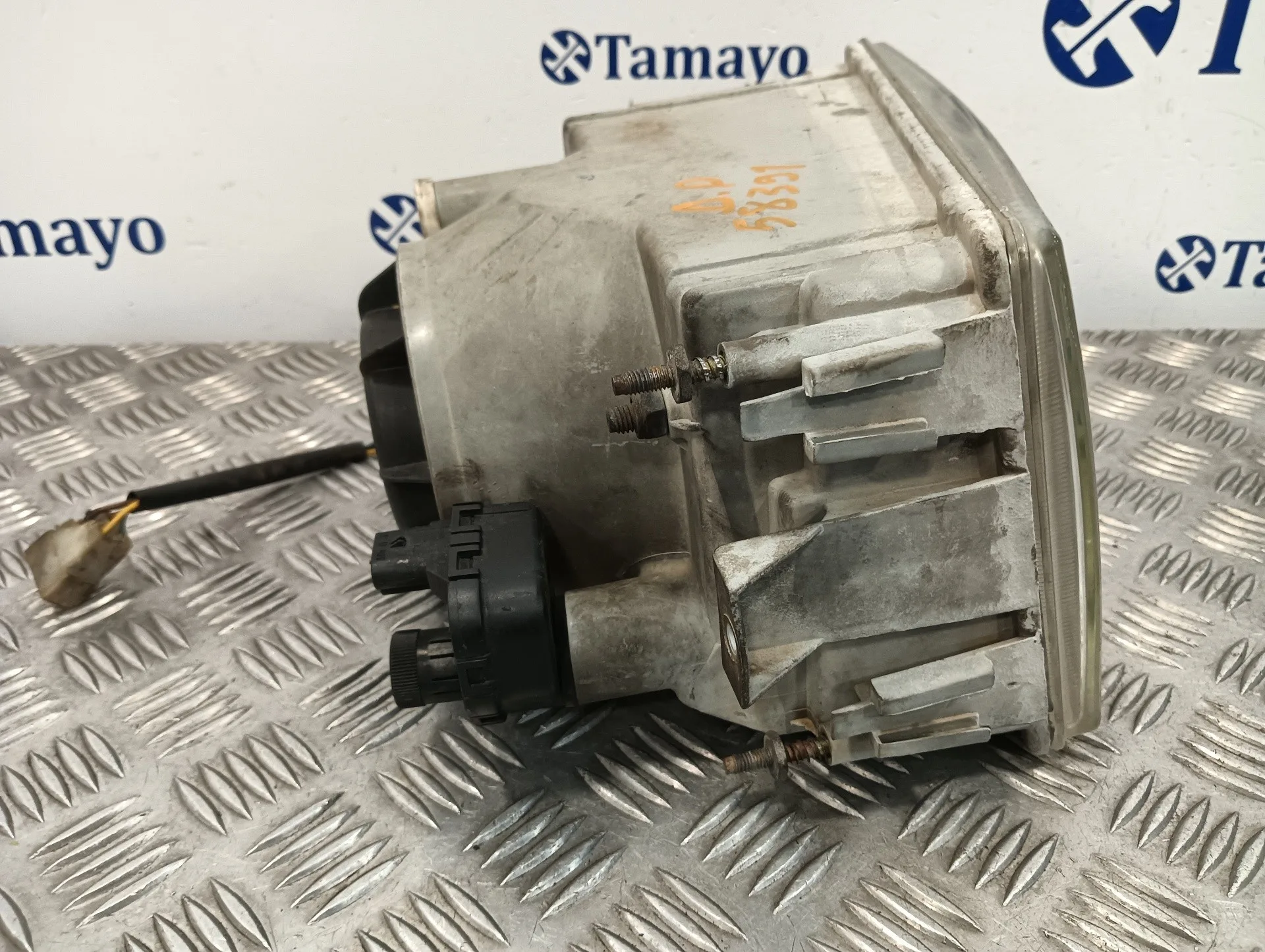 Faro Derecho para Iveco Daily Caja Cerrada (1989 =>)