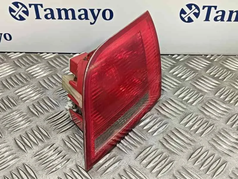 Piloto Trasero Derecho Interior para Audi A3 Sportback (8P)