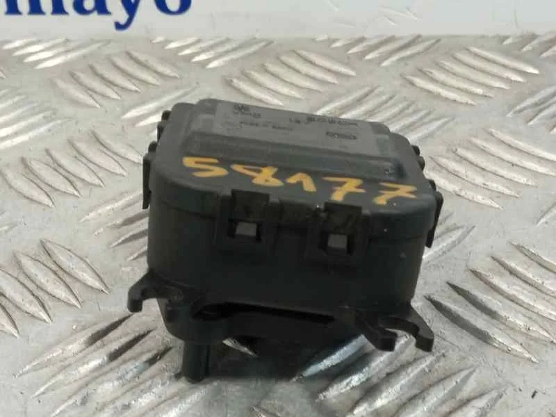 Motor Apertura Trampillas Climatizador para Seat Ibiza (6L1)