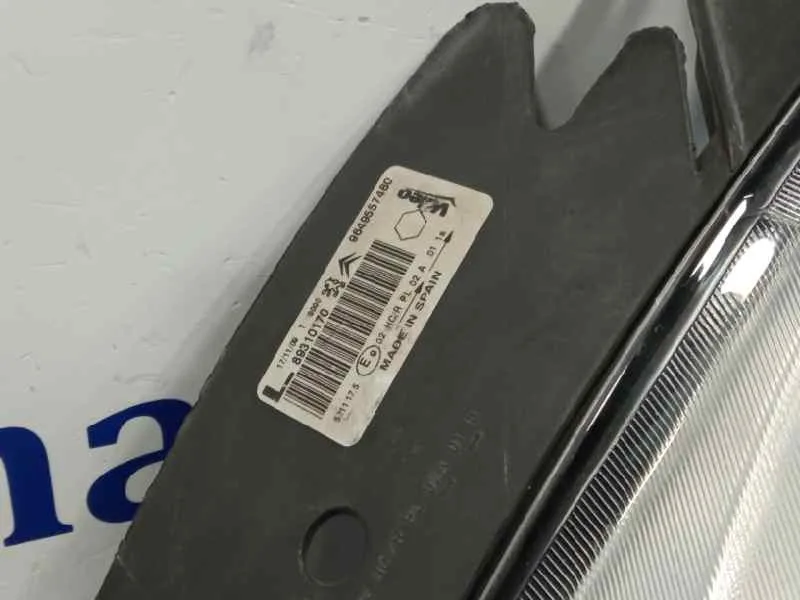 Faro Izquierdo para Citroën Xsara Picasso