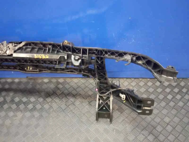 Panel Frontal para Ford Transit Kastenwagen (Ttg)