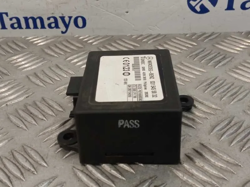 Modulo Electronico para Mercedes-Benz Vito (W638) Caja Cerrada