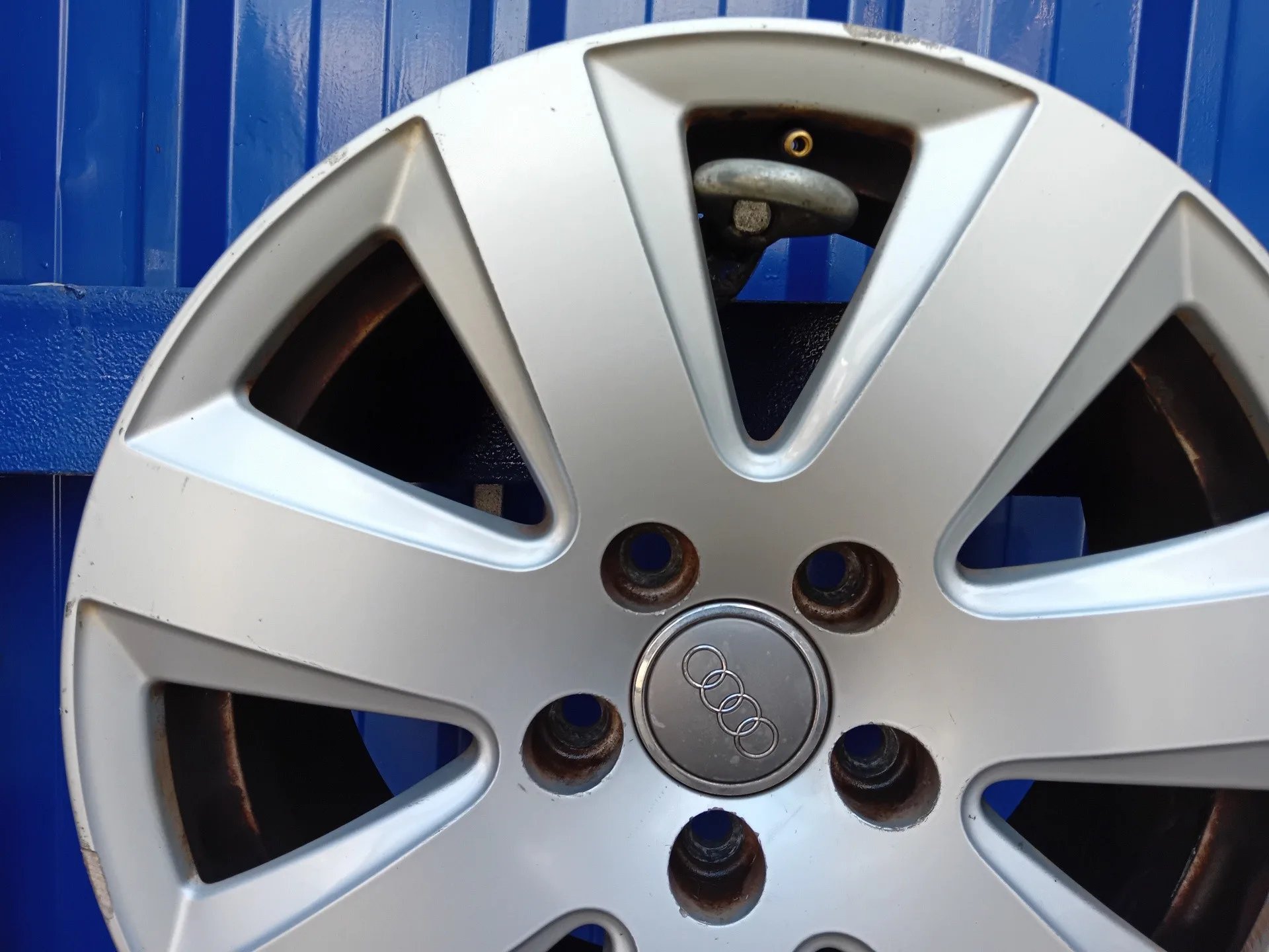 Llanta para Audi A6 Berlina (4F2)