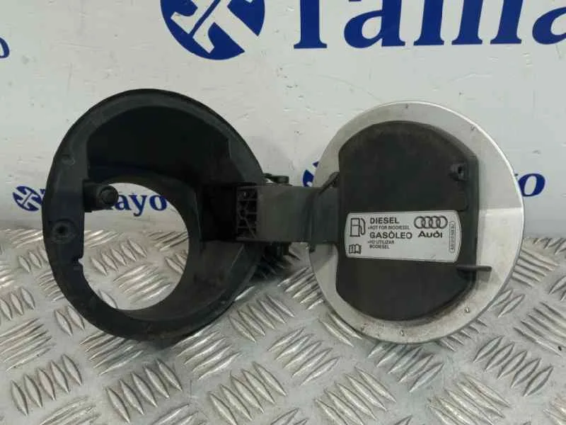 Tapa Exterior Combustible para Audi A3 (8P)