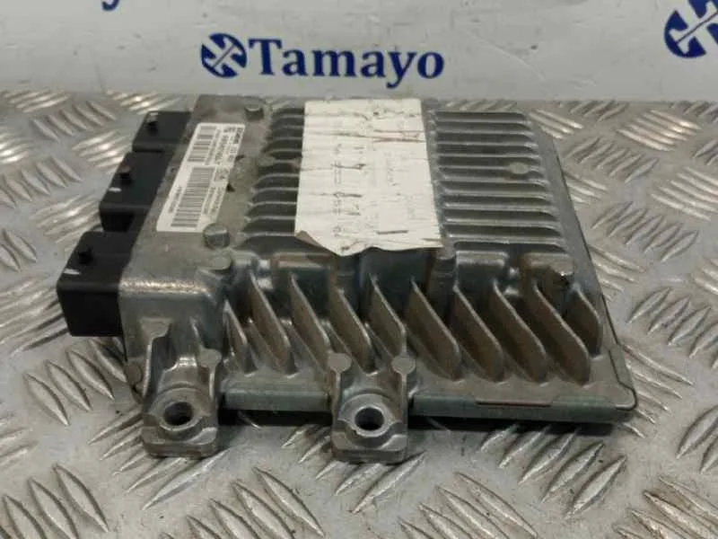 Centralita Motor Uce para Peugeot 307 (S1)