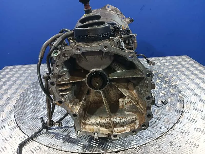 Transmision Trasera Izquierda para Nissan Pathfinder (R51)