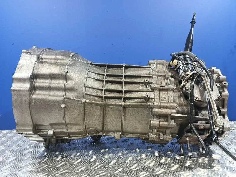 Transmision Trasera Izquierda para Nissan Pathfinder (R51)